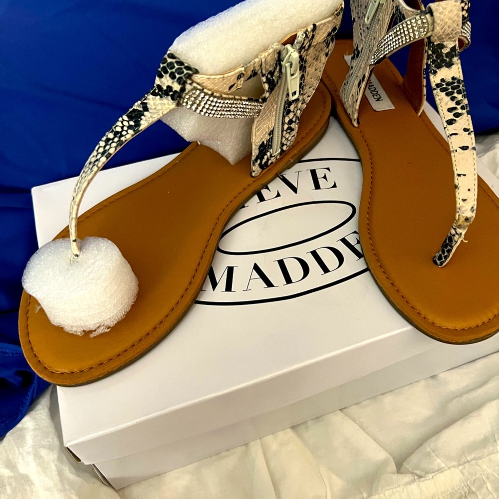 Steve Madden Tan Footbed Snake-Print T-Strap Sandals